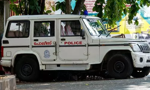 കള്ളൻ കപ്പലിൽ തന്നെ; സ്റ്റേഷനിൽ സൂക്ഷിച്ച സ്വർണാഭരണങ്ങൾ കാണാതായ സംഭവത്തിൽ ട്വിസ്റ്റ്, മോഷ്ടിച്ചത് മുൻ എസ്.എച്ച്.ഒയെന്ന് എ.എസ്.പിയുടെ റിപ്പോർട്ട്