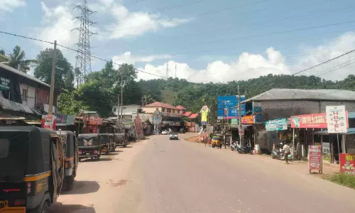 അടിസ്ഥാന സൗകര്യങ്ങളില്ലാതെ പത്താം മൈൽ