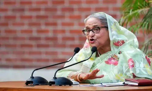 എന്നെ തടയാൻ ഒരു ഗൂഢാലോചനയ്ക്കും കഴിയില്ല; ഈ വർഷം തന്നെ ബംഗ്ലാദേശിലേക്ക് മടങ്ങുമെന്ന് ശൈഖ് ഹസീന