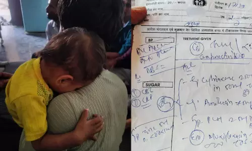 19 Month Old Taken To Madhya Pradesh Hospital With Cold He Loses Eyesight