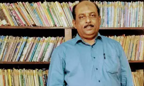 മുറ്റത്തെ ചക്കരമാവിൻ ചുവട്ടിലെ ഓർമകളുമായി നൈന മണ്ണഞ്ചേരി