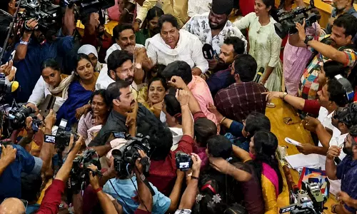 കോൺഗ്രസ് കൗൺസിലർമാരെ കൈയേറ്റം ചെയ്ത ബി.ജെ.പി നടപടിയിൽ ഒ.ഐ.സി.സി തിരുവനന്തപുരം ജില്ല കമ്മിറ്റി പ്രതിഷേധിച്ചു