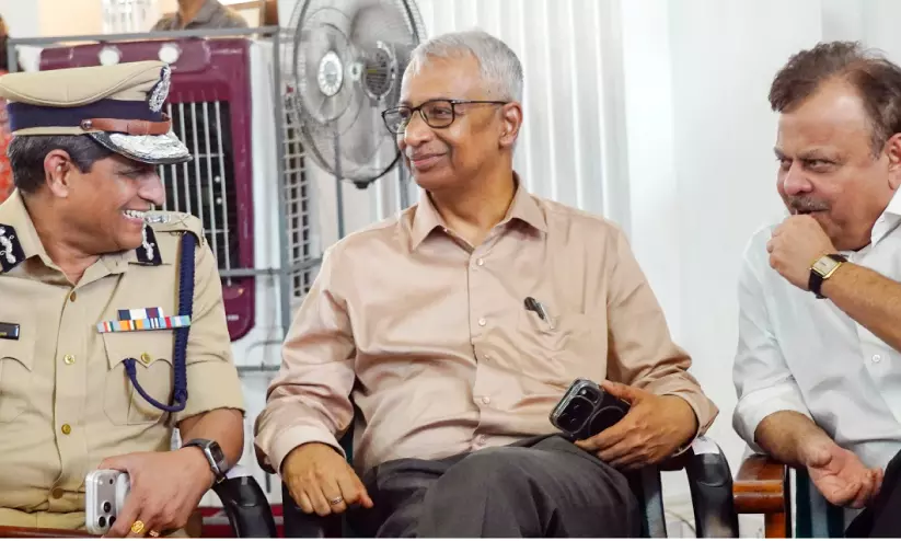 ബിശ്വനാഥ് സിൻഹ ചീഫ് സെക്രട്ടറിയായി ചുമതലയേറ്റു ബിശ്വനാഥ് സിൻഹ ചീഫ് സെക്രട്ടറിയായി ചുമതലയേറ്റു