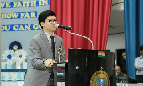ജിദ്ദ ഇന്റർനാഷനൽ ഇന്ത്യൻ സ്കൂളിൽ പ്രൗഢഗംഭീരമായ വാർഷിക അവാർഡ് ദാന ചടങ്ങ് സംഘടിപ്പിച്ചു