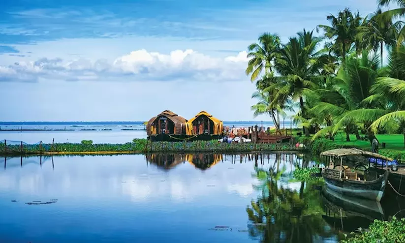 ‘കേരളം’ എന്ന പേരുമാറ്റം ; ബില്ലിന് നിയമസഭയുടെ അംഗീകാരം, രാഷ്ട്രപതിക്ക് തിരികെ സമർപ്പിക്കും ‘കേരളം’ എന്ന പേരുമാറ്റം ; ബില്ലിന് നിയമസഭയുടെ അംഗീകാരം, രാഷ്ട്രപതിക്ക് തിരികെ സമർപ്പിക്കും
