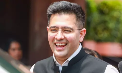 അപകീർത്തി കേസിൽ രാഘവ് ഛദ്ദക്ക് അനുകൂല വിധി; സോഷ്യൽ മീഡിയ പോസ്റ്റുകൾ നീക്കം ചെയ്യാൻ ഉത്തരവ്