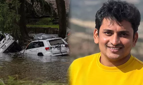 യു.എസിൽ മിന്നൽ പ്രളയത്തിൽ കാർ ഒഴുക്കിൽപ്പെട്ടു; ഇന്ത്യൻ ഐ.ടി ജീവനക്കാരന് ദാരുണാന്ത്യം യു.എസിൽ മിന്നൽ പ്രളയത്തിൽ കാർ ഒഴുക്കിൽപ്പെട്ടു; ഇന്ത്യൻ ഐ.ടി ജീവനക്കാരന് ദാരുണാന്ത്യം