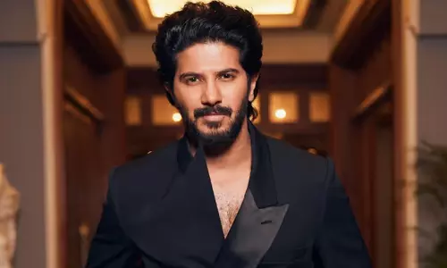 ഭൂട്ടാൻ ആഡംബര കാർ കടത്ത്: ദുൽഖർ സൽമാനെ കസ്റ്റംസ് ചോദ്യംചെയ്തു; നാല് വാഹനങ്ങൾ കസ്റ്റഡിയിൽ ഭൂട്ടാൻ ആഡംബര കാർ കടത്ത്: ദുൽഖർ സൽമാനെ കസ്റ്റംസ് ചോദ്യംചെയ്തു; നാല് വാഹനങ്ങൾ കസ്റ്റഡിയിൽ