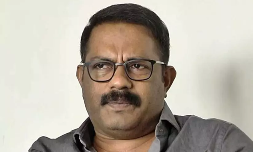 വീര്യം കുറഞ്ഞ മദ്യത്തിന് നികുതി: എതിർപ്പുണ്ടെങ്കിലും മന്ത്രിസഭ തീരുമാനത്തോടൊപ്പം നിന്നു -മന്ത്രി കെ.എം. ഷാജി വീര്യം കുറഞ്ഞ മദ്യത്തിന് നികുതി: എതിർപ്പുണ്ടെങ്കിലും മന്ത്രിസഭ തീരുമാനത്തോടൊപ്പം നിന്നു -മന്ത്രി കെ.എം. ഷാജി
