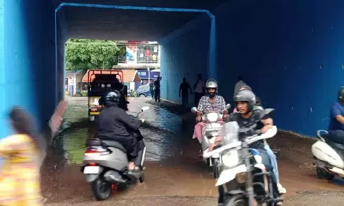 എടക്കാട്ടുകാർ ചോദിക്കുന്നു, ഈ ദുരിതം എന്നു തീരും? എടക്കാട്ടുകാർ ചോദിക്കുന്നു, ഈ ദുരിതം എന്നു തീരും?