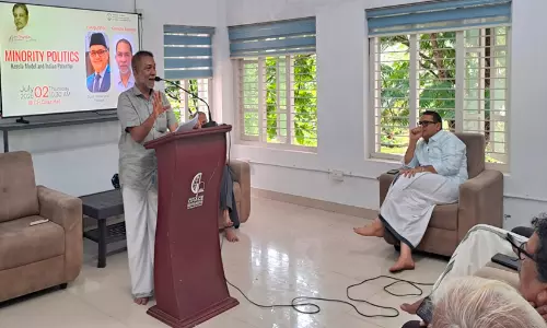 പാസ്പോർട്ട് പൗരത്വത്തിന്റെ രേഖയല്ല എന്ന പ്രസ്താവന അത്ര നിഷ്കളങ്കമല്ല -ഷാജഹാൻ മാടമ്പാട്ട്