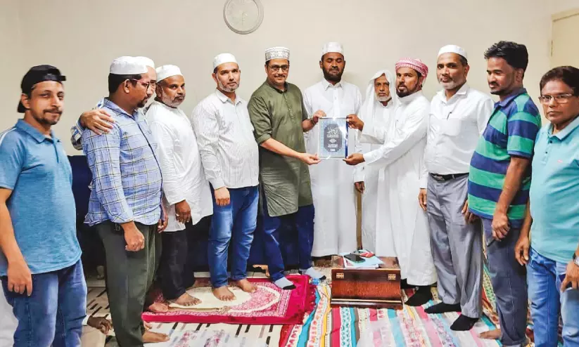 സമസ്ത ശതാബ്ദി ആഘോഷം; ദമ്മാമിൽ ‘അസ്സുഫ്ഫ നാട്ടുദർസി’ന് തുടക്കമായി സമസ്ത ശതാബ്ദി ആഘോഷം; ദമ്മാമിൽ ‘അസ്സുഫ്ഫ നാട്ടുദർസി’ന് തുടക്കമായി