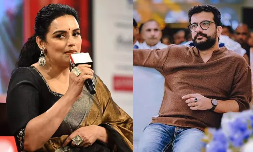 അമ്മ ജനറൽ ബോഡിയിൽ നടന്നത് തമ്മിലടിയും അസഭ്യവർഷവും, സംഘടന പിടിച്ചെടുക്കാൻ ശ്രമം; ശ്വത മേനോൻ രമേഷ് പിഷാരടി ഫോൺ സംഭാഷണം പുറത്ത് അമ്മ ജനറൽ ബോഡിയിൽ നടന്നത് തമ്മിലടിയും അസഭ്യവർഷവും, സംഘടന പിടിച്ചെടുക്കാൻ ശ്രമം; ശ്വത മേനോൻ രമേഷ് പിഷാരടി ഫോൺ സംഭാഷണം പുറത്ത്