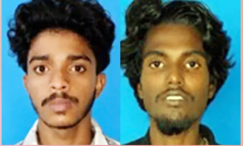 ഒമ്പതാം ക്ലാസുകാരനെ തട്ടിക്കൊണ്ടുപോയി തടങ്കലിൽ ജോലി ചെയ്യിച്ചു; രണ്ടു പേർ അറസ്റ്റിൽ ഒമ്പതാം ക്ലാസുകാരനെ തട്ടിക്കൊണ്ടുപോയി തടങ്കലിൽ ജോലി ചെയ്യിച്ചു; രണ്ടു പേർ അറസ്റ്റിൽ