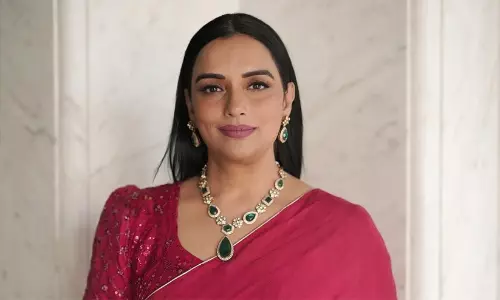 പാവങ്ങൾക്കുവേണ്ടി മാറ്റിവെച്ച അമ്മ ഫണ്ടിൽ ചിലർ സാമ്പത്തിക തിരിമറി നടത്തി, ആ കാര്യം ചോദ്യം ചെയ്തപ്പോൾ അപമാനിച്ചു -ശ്വേത മേനോൻ