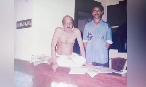 മാങ്കോസ്റ്റിൻ തണലിലെ സുൽത്താൻ; ഒരിക്കലും മായാത്ത ഓർമച്ചിത്രങ്ങൾ