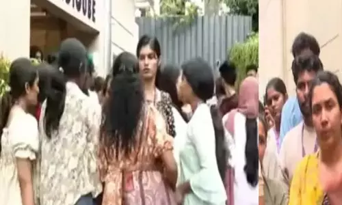 കോറോ ഹെൽത്തിലെ കൂട്ട പിരിച്ചുവിടൽ: 10ന് ചർച്ച സമരവുമായി രംഗത്തിറങ്ങുമെന്ന് ട്രേഡ് യൂനിയനുകൾ