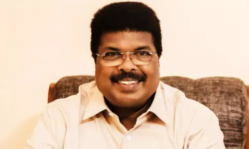 വഴിതടഞ്ഞുള്ള പ്രകടനം: പി.പി. ചിത്തരഞ്ജന് രാവിലെ മുതൽ വൈകിട്ട് വരെ നിൽപ്പുശിക്ഷ വിധിച്ച് കോടതി