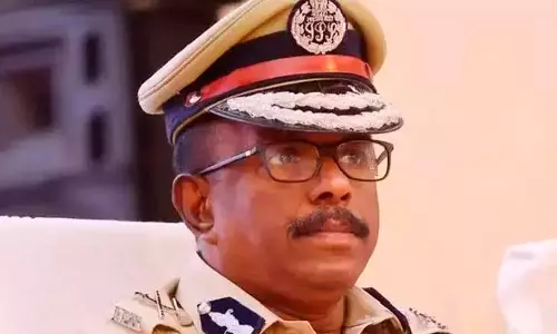 ‘ര​ക്ഷാ​പ്ര​വ​ർ​ത്ത​നം’: ഭ​ര​ണം മാ​റി​യി​ട്ടും എ.​ഡി.​ജി.​പി​ക്ക്​ ‘സം​ര​ക്ഷ​ണ​ക​വ​ച’​മെ​ന്ന് ആ​ക്ഷേ​പം