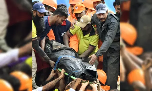മേപ്പാടിയിൽ നടപ്പാക്കാൻ പാടില്ലാത്ത പദ്ധതി; വയനാട് തുരങ്കപാതക്കെതിരെ പൊതുമരാമത്ത് മന്ത്രി