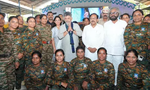 സ്ത്രീ ശാക്തീകരണത്തിന് സർക്കാർ പ്രതിജ്ഞാബദ്ധം- മുഖ്യമന്ത്രി
