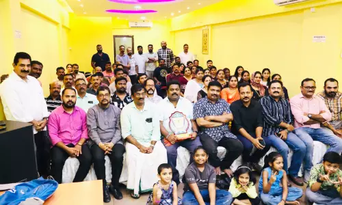 ദീപക് തണലിന് യാത്രയയപ്പ് നൽകി ദീപക് തണലിന് യാത്രയയപ്പ് നൽകി