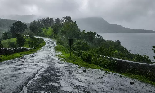 ചിറാപുഞ്ചിയെയും മൗസിൻറാമിനെയും ഓർമിപ്പിച്ച് തംഹിനി; 72 മണിക്കൂറിനിടെ പെയ്തത് 1,635 മില്ലിമീറ്റർ മഴ