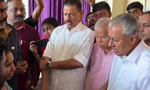 വയനാട് മണ്ണിടിച്ചിൽ: പ്രതിപക്ഷ നേതാവ് പിണറായി വിജയൻ കള്ളാടിയിൽ; ഇന്ന് രണ്ടുപേരുടെ മൃതദേഹങ്ങൾ കണ്ടെത്തി