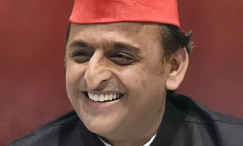 രാമക്ഷേത്ര സംഭാവന തട്ടിപ്പ്; വിശ്വാസികളുടെ വികാരത്തെ ബി.ജെ.പി രാഷ്ട്രീയ ലാഭത്തിനായി ഉപയോഗിച്ചു, ജീവനക്കാരുടെ ഫോൺ രേഖകൾ പരിശോധിക്കണമെന്ന് അഖിലേഷ് യാദവ്