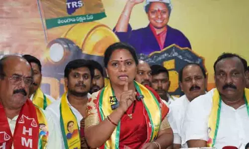 പാർട്ടി അക്കൗണ്ടിലുള്ള പണം രക്തസാക്ഷികളുടെ കുടുംബങ്ങൾക്ക് വിതരണം ചെയ്യണം, ഞാന്‍ ജീവിച്ചിരിക്കുന്ന കാലം ബി.ആർ.എസിലേക്ക് മടങ്ങിപോകില്ല; കെ കവിത
