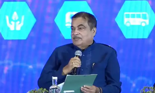ഒടുവിൽ സമ്മതിച്ചു, ഇ-20 മൈലേജ് കുറക്കും; പഴയ വാഹനങ്ങളിൽ തകരാറുണ്ടാക്കാമെന്ന് കേന്ദ്രമന്ത്രി ഗഡ്കരി