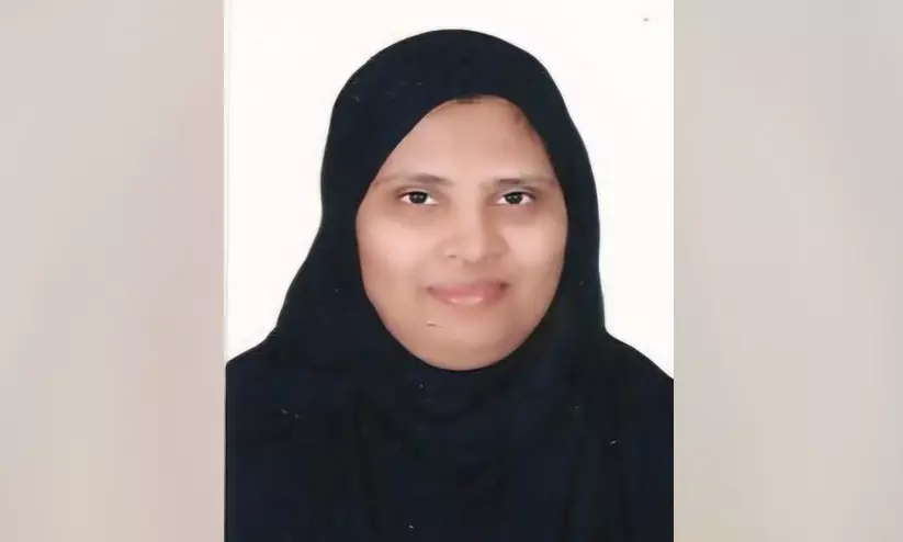 ജിദ്ദയിലെ പ്രവാസി നജീബ് കളപ്പാടന്റെ ഭാര്യ സുലൈഖ നാട്ടിൽ നിര്യാതയായി ജിദ്ദയിലെ പ്രവാസി നജീബ് കളപ്പാടന്റെ ഭാര്യ സുലൈഖ നാട്ടിൽ നിര്യാതയായി