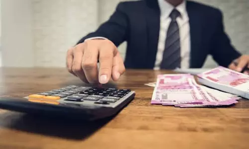 പൊ​തു​മേ​ഖ​ല ബാ​ങ്കു​ക​ളി​ൽ 745 സ്​​പെ​ഷലി​സ്റ്റ് ഓ​ഫിസ​ർ