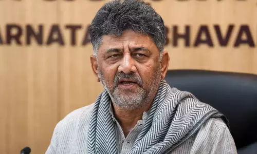 കു​ടി​വെ​ള്ള​ക്ഷാ​മം പ​രി​ഹ​രി​ക്കാ​ൻ ഓരോ നി​യ​മ​സ​ഭ മ​ണ്ഡ​ല​ത്തി​നും ഒ​രു കോ​ടി വീതം അ​നു​വ​ദി​ക്കും -മു​ഖ്യ​മ​ന്ത്രി