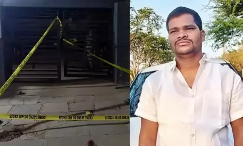 പോക്സോ കേസിൽ ജാമ്യം ലഭിച്ച പ്രതി ഇരയെയും കുടുംബത്തെയും വകവരുത്തി; പക തീരാതെ സ്വന്തം കുടുംബത്തെയും കൊലപ്പെടുത്തി വീണ്ടും ഒളിവിൽ പോക്സോ കേസിൽ ജാമ്യം ലഭിച്ച പ്രതി ഇരയെയും കുടുംബത്തെയും വകവരുത്തി; പക തീരാതെ സ്വന്തം കുടുംബത്തെയും കൊലപ്പെടുത്തി വീണ്ടും ഒളിവിൽ