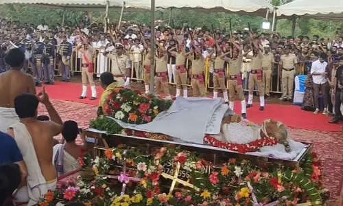 എസ്. ജാനകിക്ക് അന്ത്യനിദ്ര പ്രിയനഗരത്തിൽ