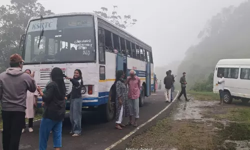 ഓർഡിനറിക്ക് പകരം വന്നത് ഫാസ്റ്റ് പാസഞ്ചർ; ഉളനാട്ടിലേക്ക് സൗജന്യ യാത്ര അനുവദിക്കാതെ കെ.എസ്.ആർ.ടി.സി