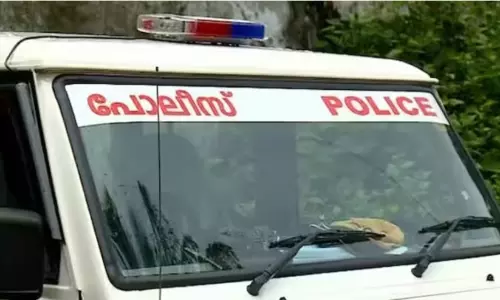 ഓപ്പറേഷൻ തൂഫാൻ: 1,231 വിദ്യാഭ്യാസ സ്ഥാപനങ്ങളിലെ 3,333 ഡ്രൈവർമാരെ പരിശോധിച്ചു, 29 ഡ്രൈവർമാരെ പിടികൂടി ഓപ്പറേഷൻ തൂഫാൻ: 1,231 വിദ്യാഭ്യാസ സ്ഥാപനങ്ങളിലെ 3,333 ഡ്രൈവർമാരെ പരിശോധിച്ചു, 29 ഡ്രൈവർമാരെ പിടികൂടി