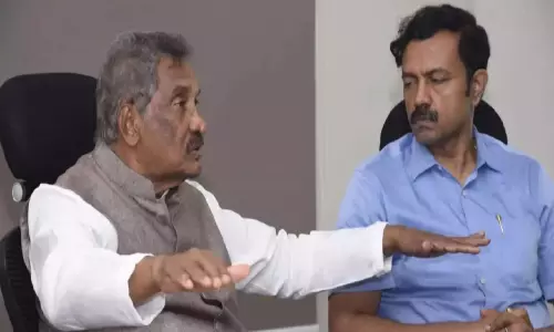 ക​ർ​ണാ​ട​ക​യി​ൽ 13 റോ​പ് വേ ​ന​ട​പ​ടി വേ​ഗ​ത്തി​ലാ​ക്കാ​ൻ മ​ന്ത്രിയുടെ നി​ർ​ദേ​ശം
