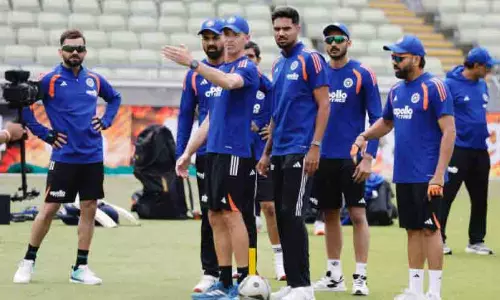 ട്വന്റി20 തോൽവിക്ക് പിന്നാലെ ഏകദിന പരീക്ഷണം; ഇംഗ്ലണ്ടിനെതിരെ ഇന്ത്യ ഇന്ന് ഇറങ്ങുന്നു ട്വന്റി20 തോൽവിക്ക് പിന്നാലെ ഏകദിന പരീക്ഷണം; ഇംഗ്ലണ്ടിനെതിരെ ഇന്ത്യ ഇന്ന് ഇറങ്ങുന്നു