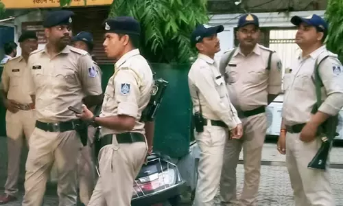 പരസ്ത്രീ ബന്ധമുണ്ടെന്ന് സംശയം; ഉറങ്ങിക്കിടന്ന ഭർത്താവിനെ കോടാലി കൊണ്ട് വെട്ടിക്കൊന്ന ഭാര്യ അറസ്റ്റിൽ