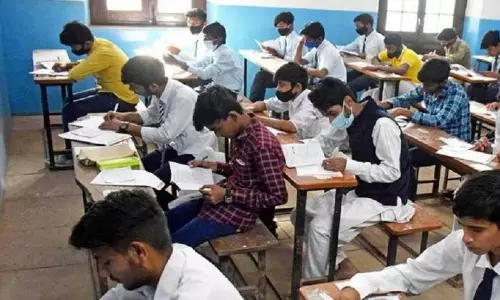 പ്ലസ് വൺ പരീക്ഷാഫലം വെള്ളിയാഴ്ച പ്ലസ് വൺ പരീക്ഷാഫലം വെള്ളിയാഴ്ച