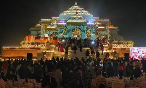 ‘കമ്പനി അല്ല, ക്ഷേത്രം! രാമക്ഷേത്രത്തിന് വേണ്ടത് രാമസേവകൻ’ -സി.ഇ.ഒ നിയമനം ചോദ്യംചെയ്ത് അയോധ്യയിലെ സന്യാസിമാർ ‘കമ്പനി അല്ല, ക്ഷേത്രം! രാമക്ഷേത്രത്തിന് വേണ്ടത് രാമസേവകൻ’ -സി.ഇ.ഒ നിയമനം ചോദ്യംചെയ്ത് അയോധ്യയിലെ സന്യാസിമാർ