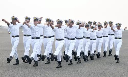 നാവികസേനയിൽ എസ്.എസ്.സി ഓഫിസറാകാം