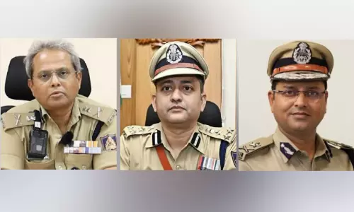 ബംഗളൂരു ചിന്നസ്വാമി സ്റ്റേഡിയം ദുരന്തം; മൂന്ന് മുതിർന്ന ഐ.പി.എസ് ഉദ്യോഗസ്ഥർ കുറ്റവിമുക്തർ ബംഗളൂരു ചിന്നസ്വാമി സ്റ്റേഡിയം ദുരന്തം; മൂന്ന് മുതിർന്ന ഐ.പി.എസ് ഉദ്യോഗസ്ഥർ കുറ്റവിമുക്തർ