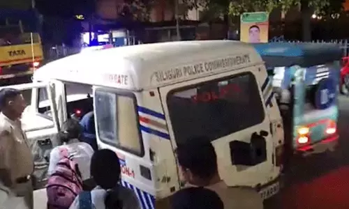 കെ-പോപ്പ് താരമാക്കാമെന്ന വ്യാജവാഗ്ദാനം; വീട് വിട്ടിറങ്ങിയ രണ്ട് വിദ്യാർഥിനികളെ പൊലിസ് രക്ഷപ്പെടുത്തി കെ-പോപ്പ് താരമാക്കാമെന്ന വ്യാജവാഗ്ദാനം; വീട് വിട്ടിറങ്ങിയ രണ്ട് വിദ്യാർഥിനികളെ പൊലിസ് രക്ഷപ്പെടുത്തി