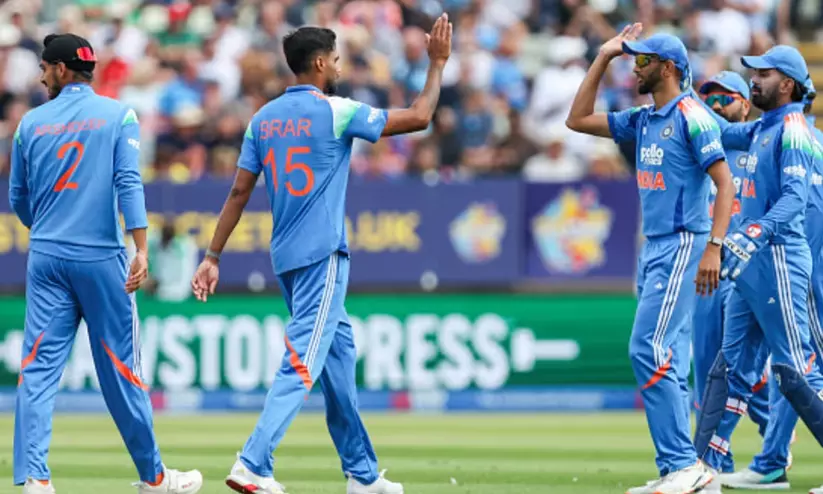 ഇന്ത്യൻ ടീമിന് തിരിച്ചടി; ഇംഗ്ലണ്ടിനെതിരായ നിർണായക ഏകദിനത്തിൽ സൂപ്പർതാരം കളിക്കില്ല ഇന്ത്യൻ ടീമിന് തിരിച്ചടി; ഇംഗ്ലണ്ടിനെതിരായ നിർണായക ഏകദിനത്തിൽ സൂപ്പർതാരം കളിക്കില്ല