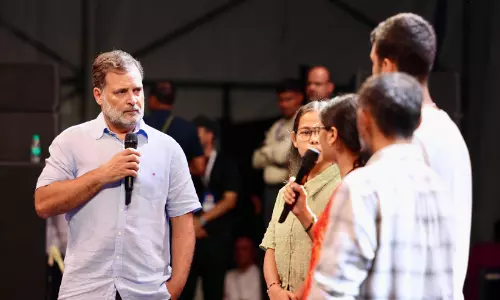 വിദ്യാർഥി രോഷം അണപൊട്ടിയൊഴുകി രാഹുലിന്‍റെ ‘ഛാത്രോം കീ ഗുഞ്ച്’