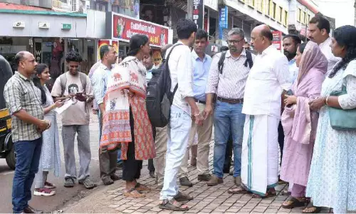 മുക്കം ടൗൺ സൗന്ദര്യവത്കരണം; പ്രവൃത്തി ഉടൻ പൂർത്തിയാക്കാൻ എം.എൽ.എയുടെ നിർദേശം