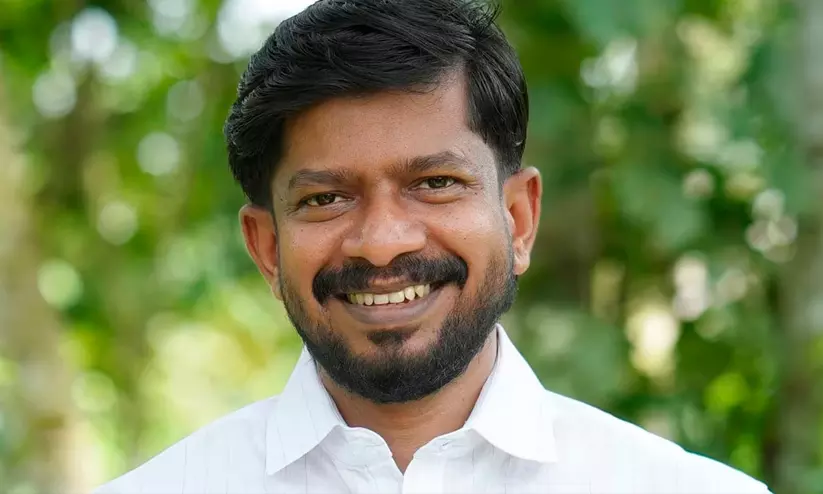 ലോകകപ്പ് ഫൈനൽ: ഇത് വെറുമൊരു മത്സരമല്ല, വലിയൊരു ക്ലാസ് റൂം; വിദ്യാർഥികൾക്ക് ആവേശ സന്ദേശവുമായി കായികമന്ത്രി ലോകകപ്പ് ഫൈനൽ: ഇത് വെറുമൊരു മത്സരമല്ല, വലിയൊരു ക്ലാസ് റൂം; വിദ്യാർഥികൾക്ക് ആവേശ സന്ദേശവുമായി കായികമന്ത്രി